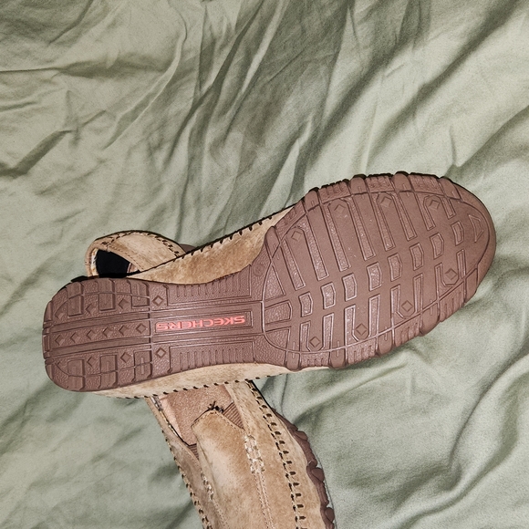 Skechers sz. 10 Brown Relaxed Fit Memory Foam Leather Suede Slipons - Picture 5 of 6
